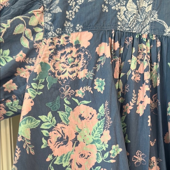 WE THE FREE Cosette Floral Chambray Combo Pullover Top EUC Size XLarge - Picture 9 of 12